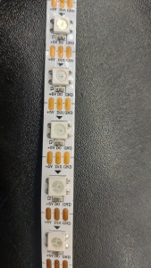 картинка Лента SPI WS2812 60LED/m IP33 5V (RGB) white от магазина gslight